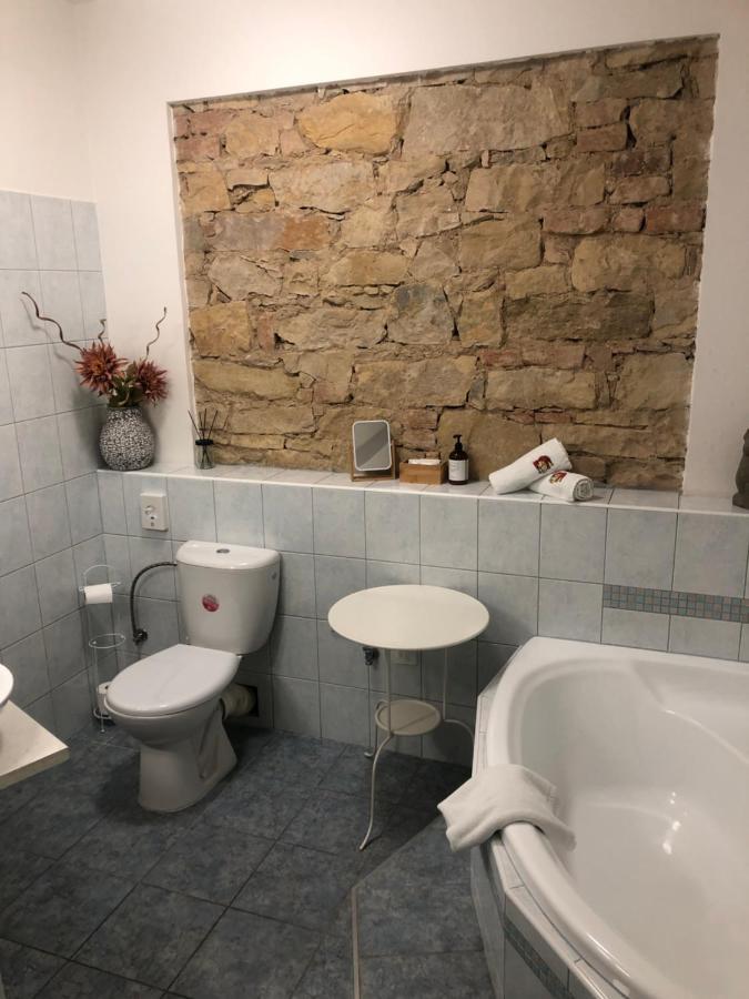 Penzion U Kašpara Lovosice Bagian luar foto